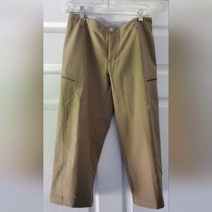 Cloudveil, women's, Khaki, Capri pants with zipper side pockets